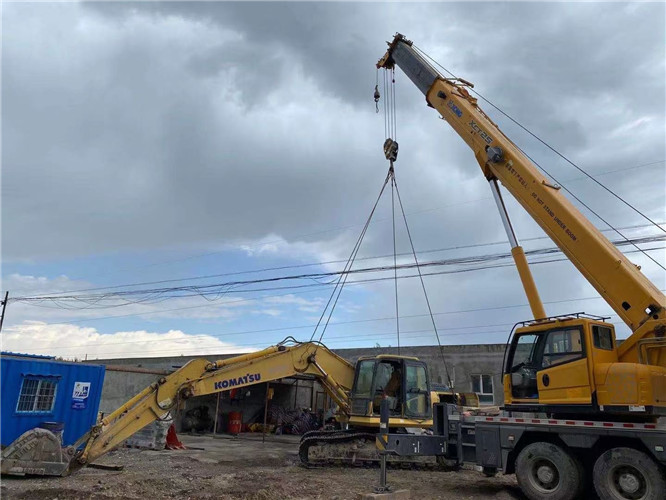 北安市25吨吊车的工作半径是多少？