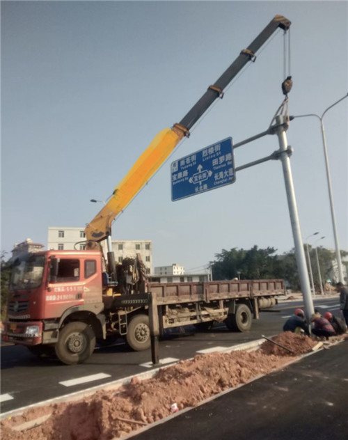 北安市设备吊装租赁吊车要用多大吊车