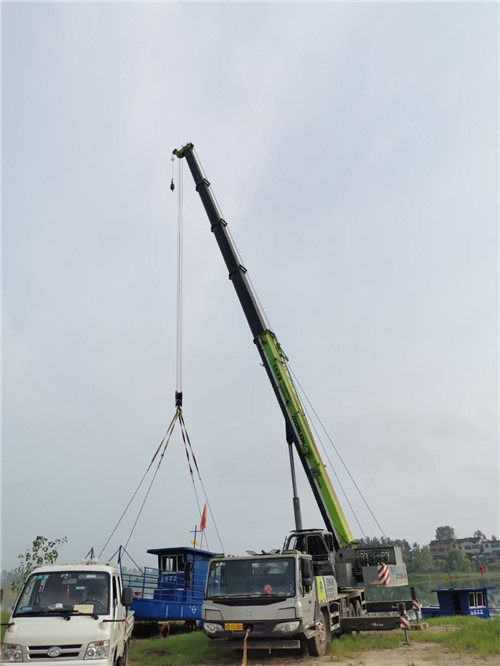 北安市桥梁建设吊装案例