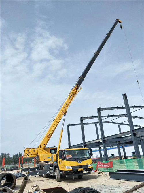 北安市超高层建筑钢结构吊装案例